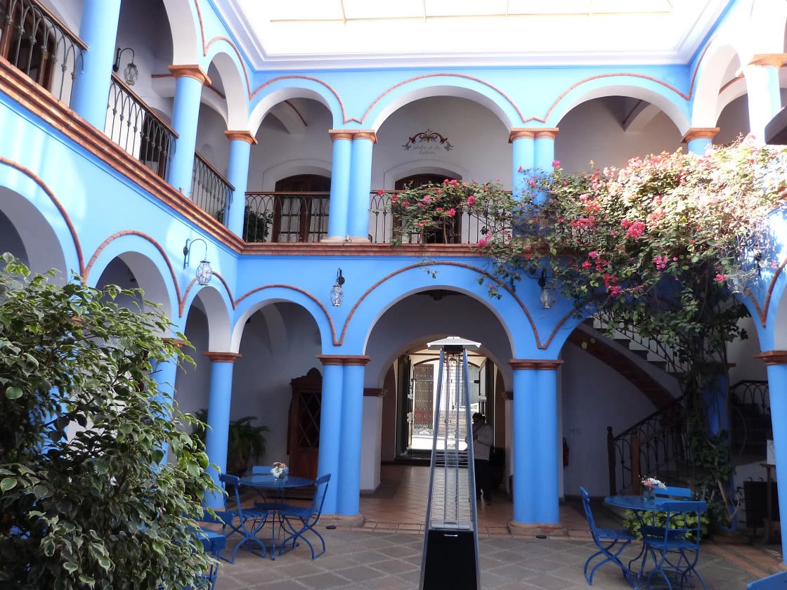 La Paz'daki Santa Maria Hotel'in Verandası