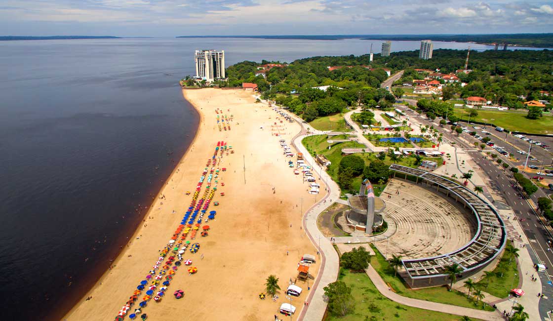 Manaus plajının havadan görünümü