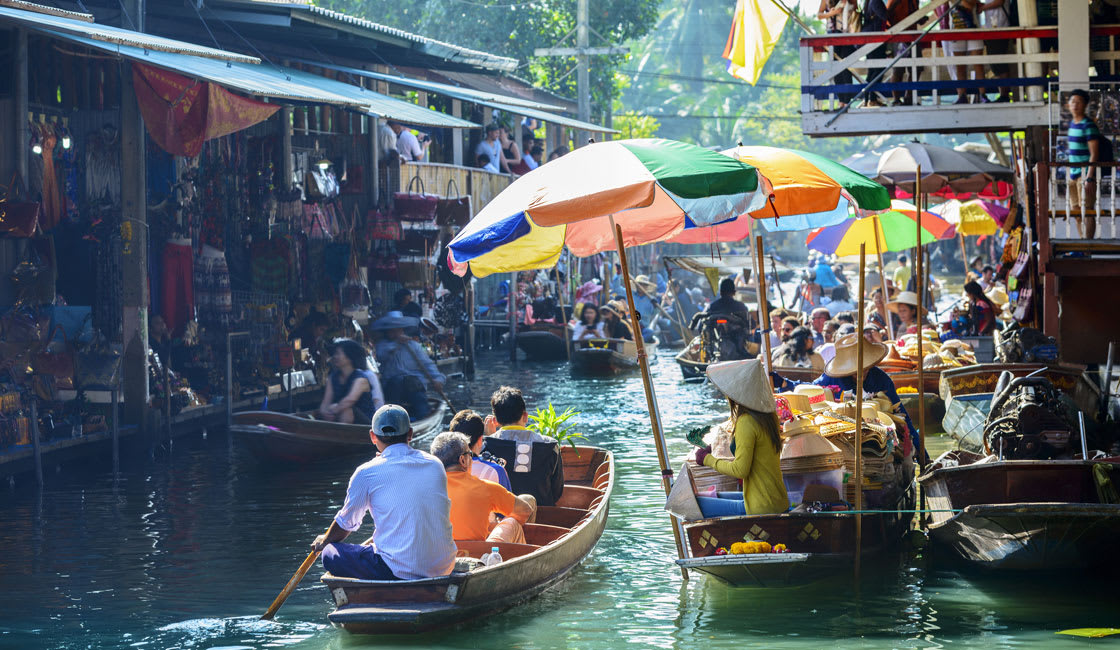 Tayland yüzen pazarları