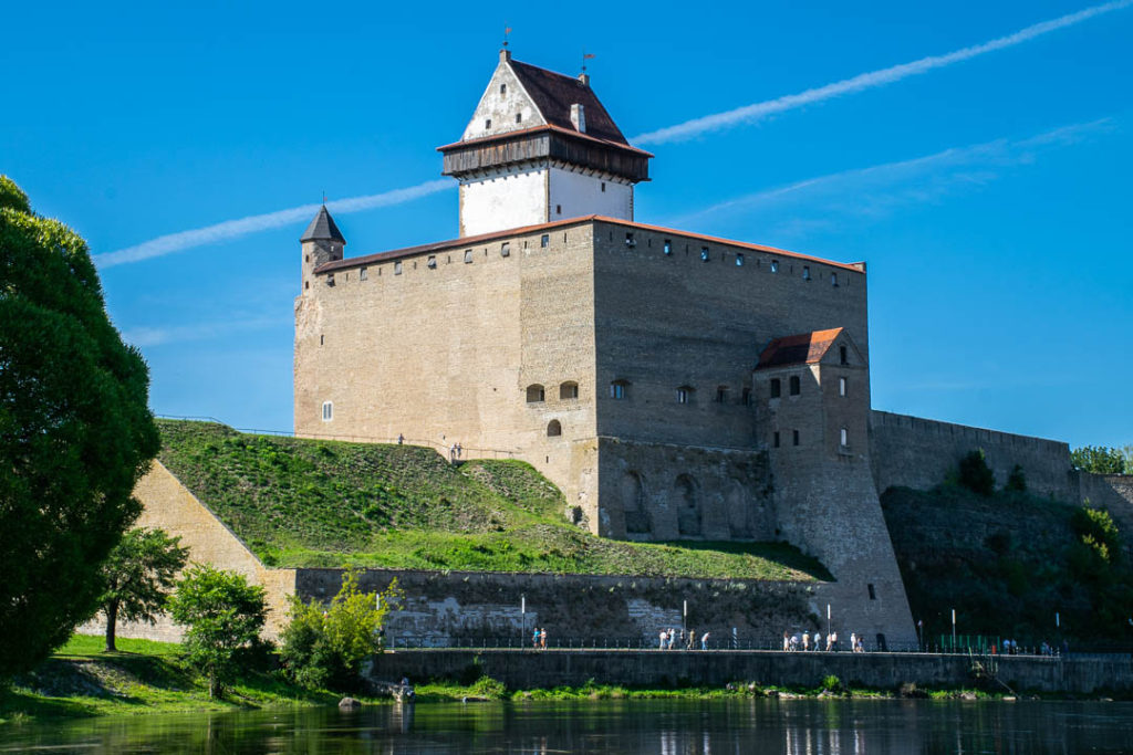 Narva Kalesi, Estonya'daki Kaleler