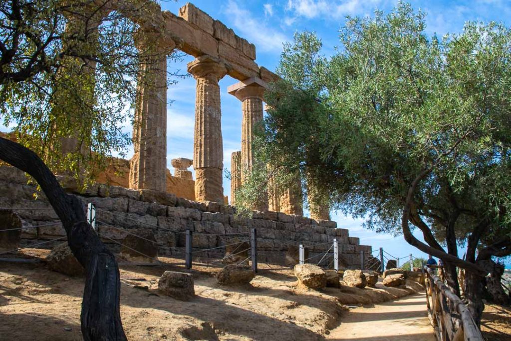 Juno Tapınağı, Sicilya'daki Yunan Tapınakları