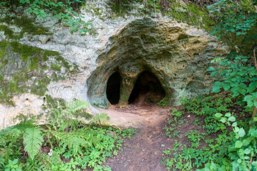 Şeytan Mağarası