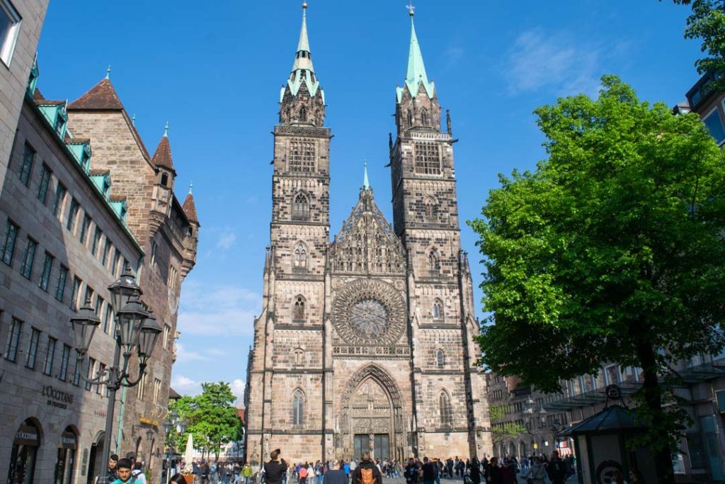 St. Lorenz Kilisesi, Nürnberg Görülecek Yerler