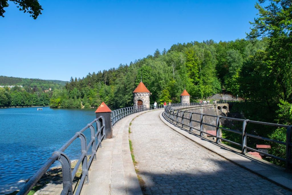 Harcov Barajı, Liberec Şehri