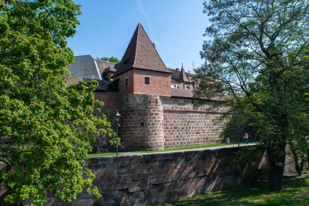 Nürnberg Eski Şehir Duvarları