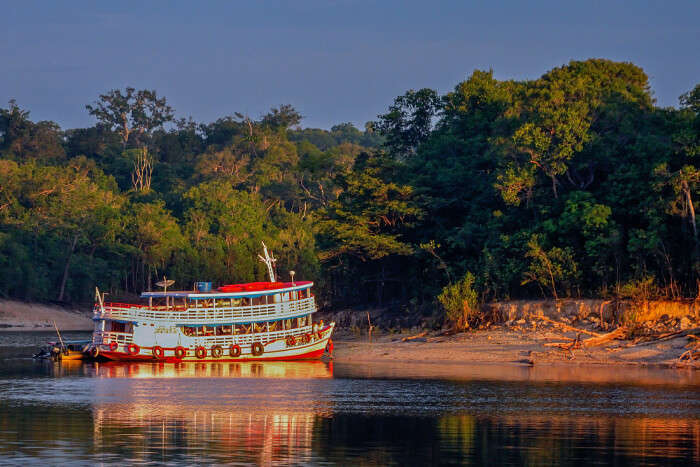 Amazon'da gemi yolculuğu