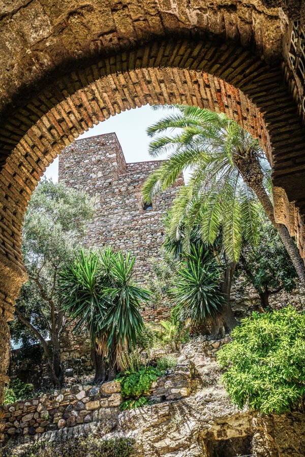 Malaga'daki Alcazaba manzarası