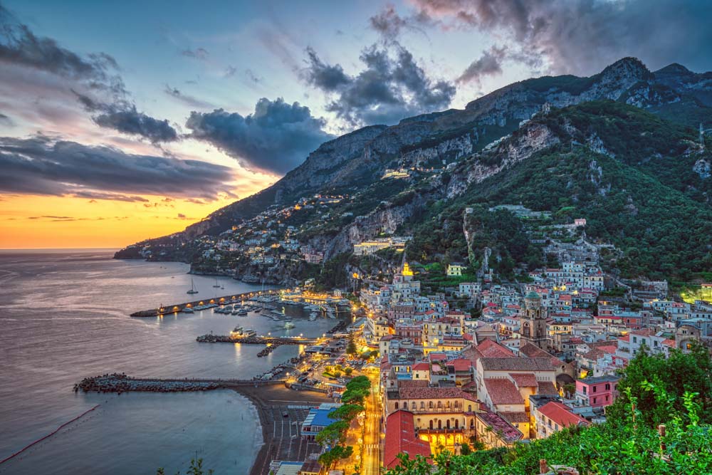 Amalfi kıyıları