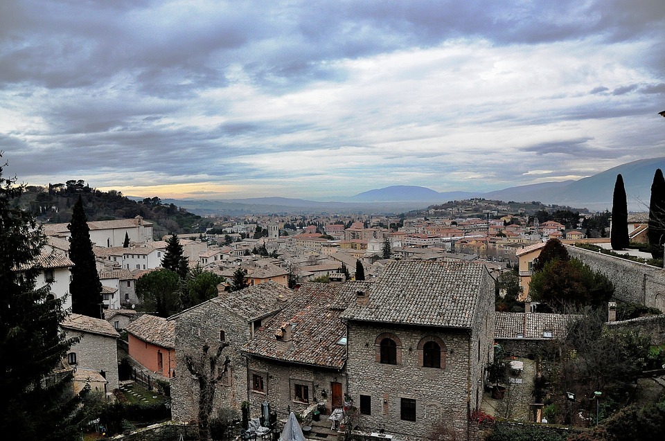 Spoleto, gizli bir İtalyan mücevheridir.  İtalya'da ziyaret edilecek en iyi yerlere rehberimizi şimdi okuyun