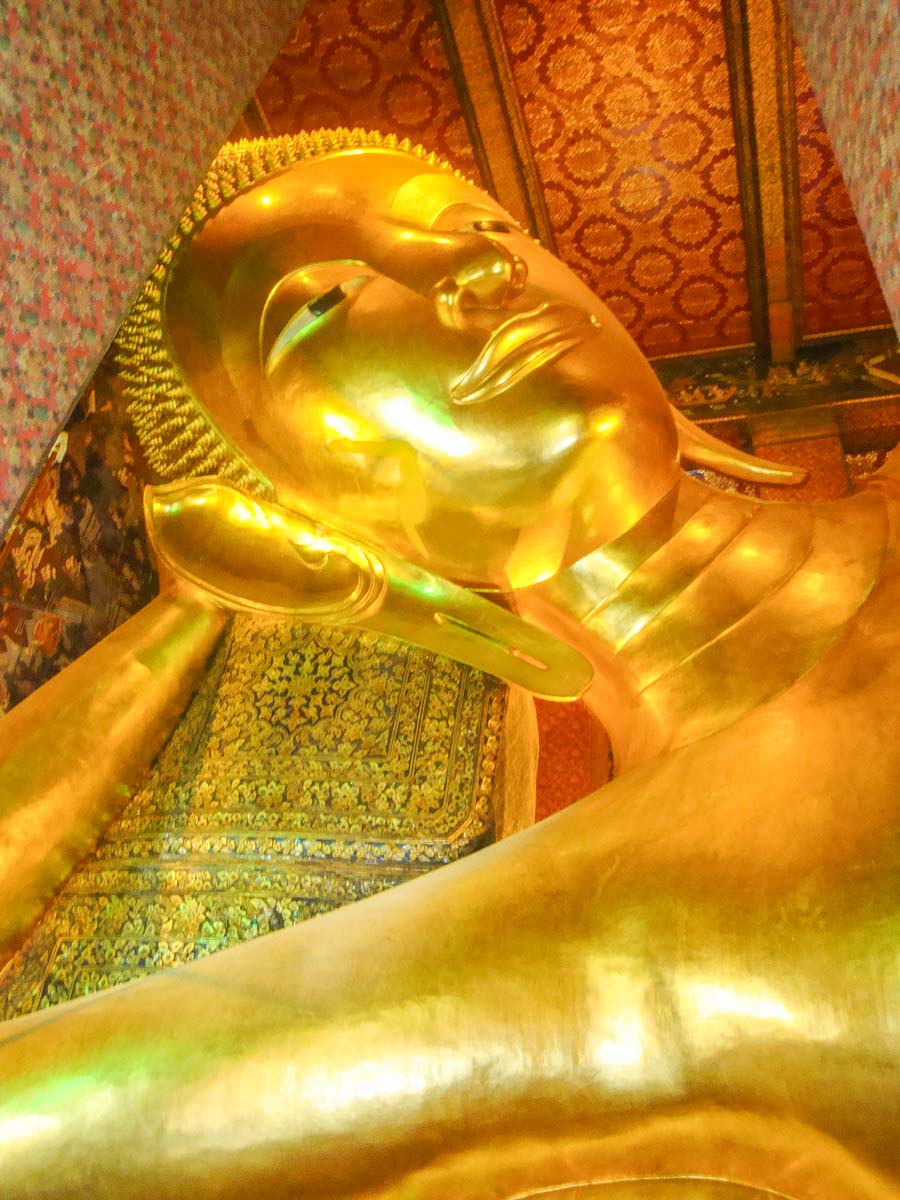 Büyük Saray'daki Dev Buda