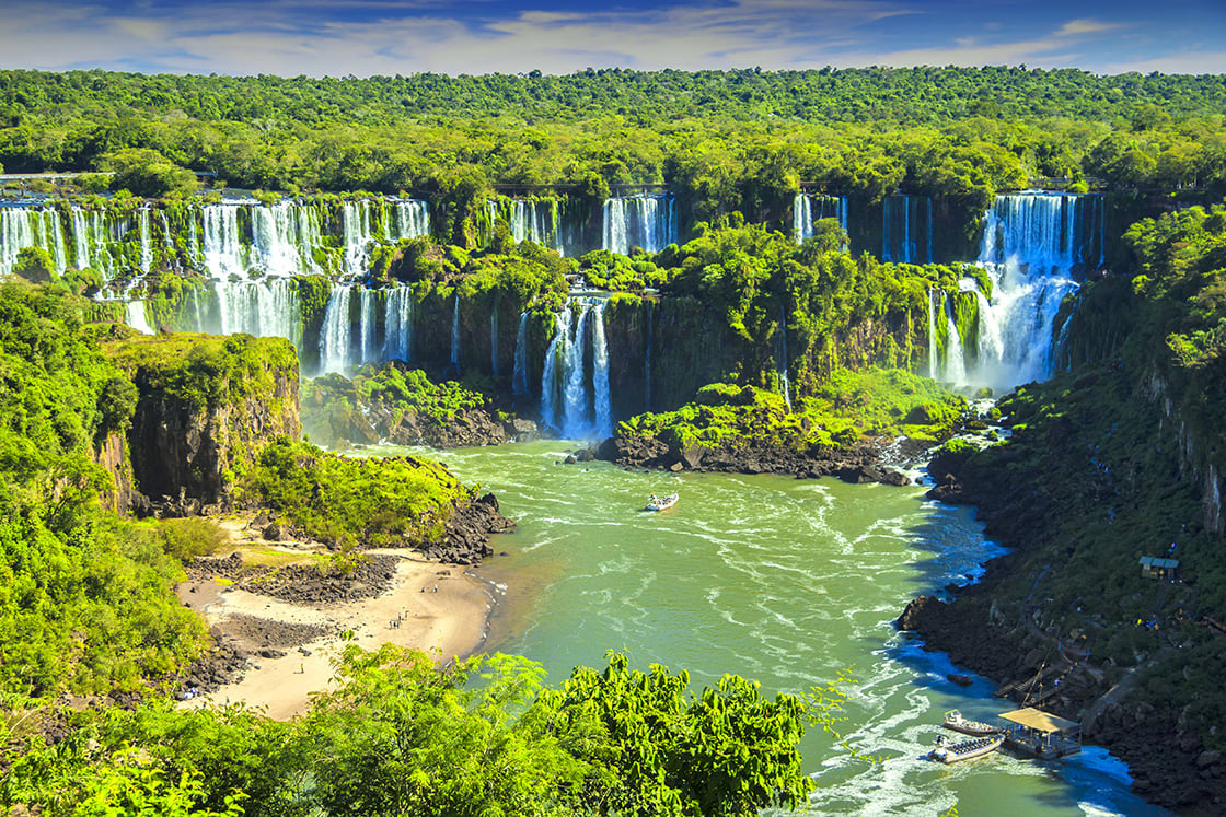Arjantin-İguazu Şelaleleri-Ziyaret Edilecek En İyi 8 Yer